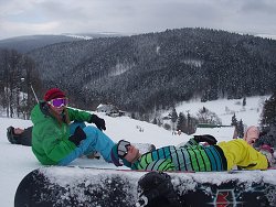 Lyžování s karnevalem na lyžích ve Strážném 2010